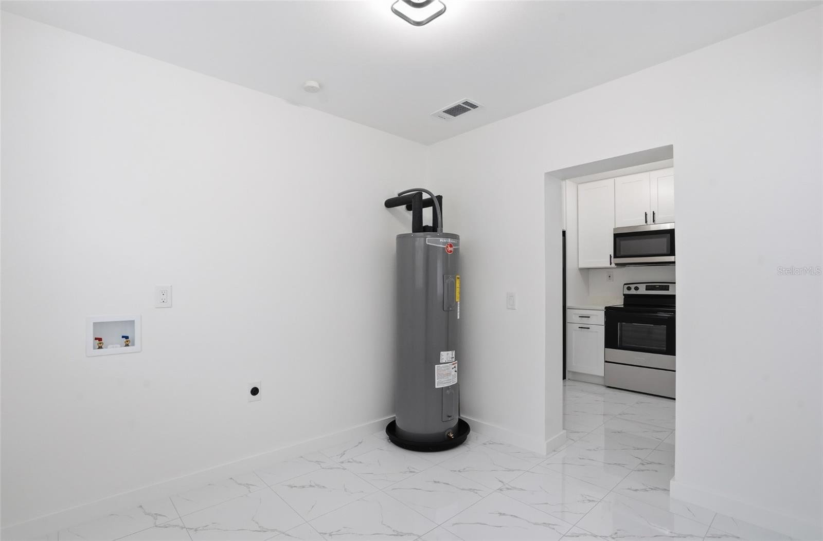 Image 7 of 16 For 8206 Hillsborough Lane