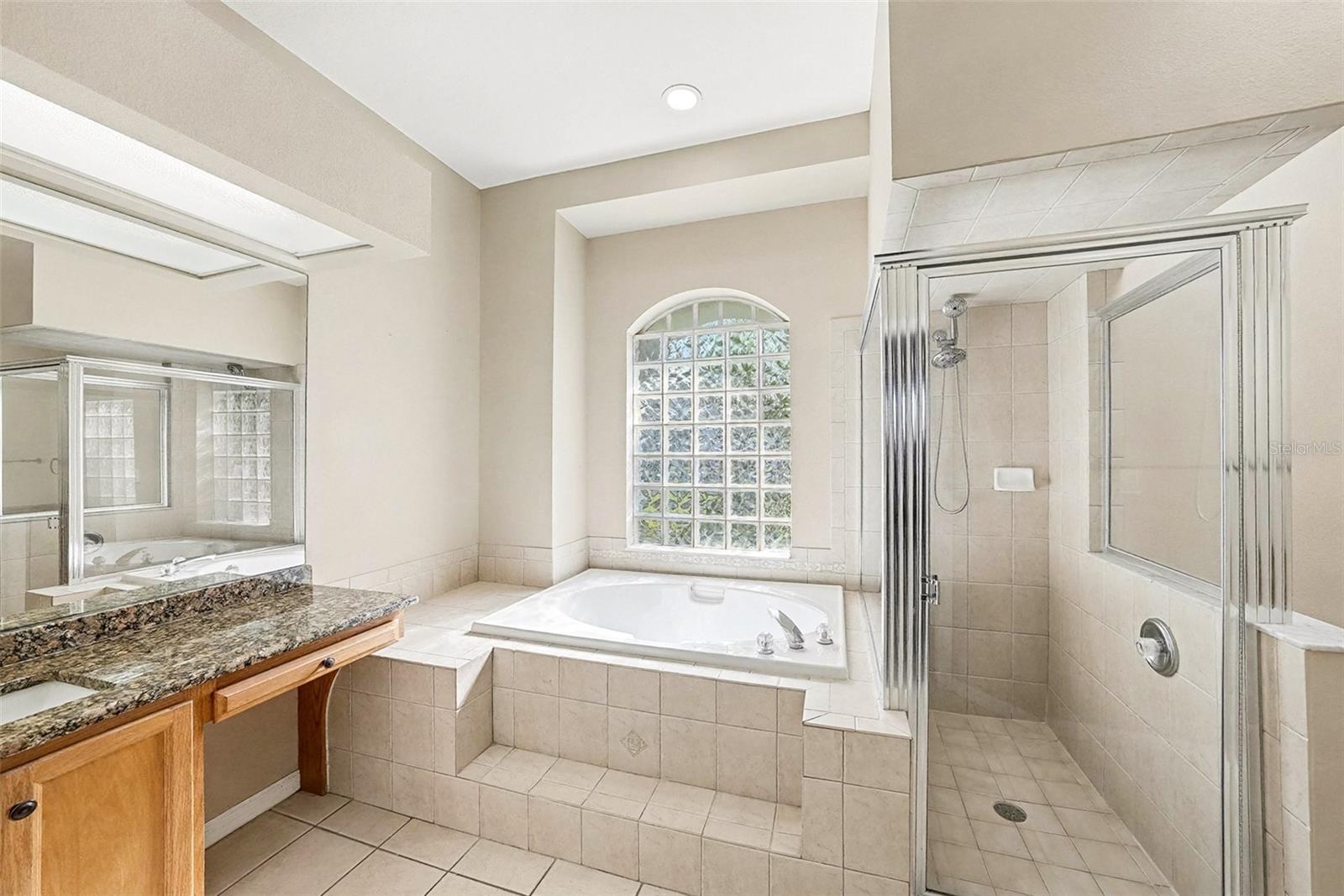 Image 18 of 27 For 7726 Bouquet Court