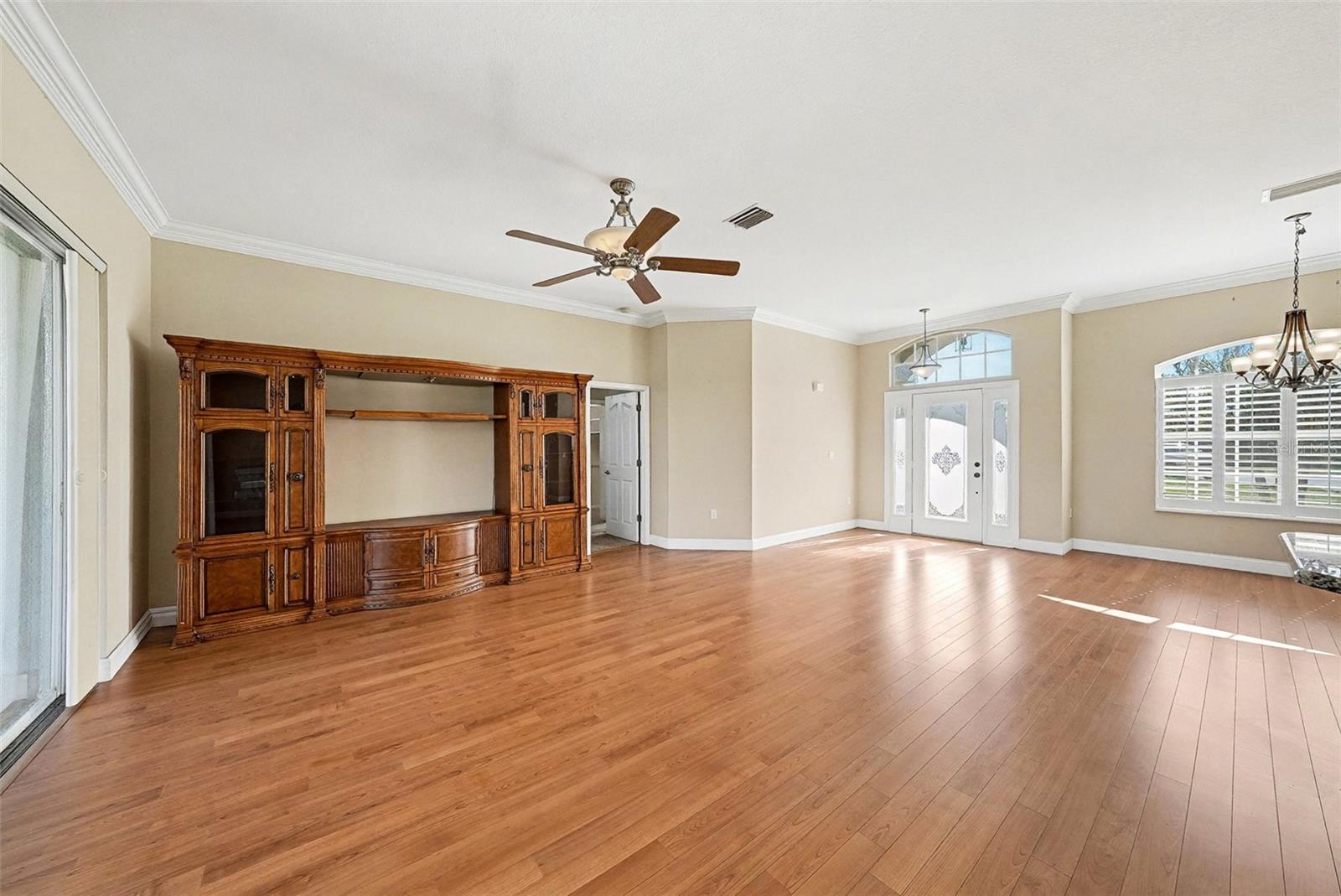 Image 7 of 27 For 7726 Bouquet Court