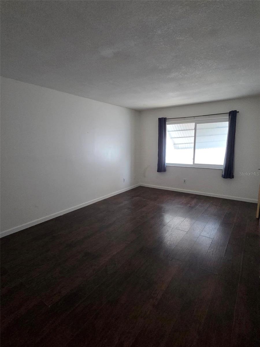 Image 10 of 19 For 4425 Black Fox Drive