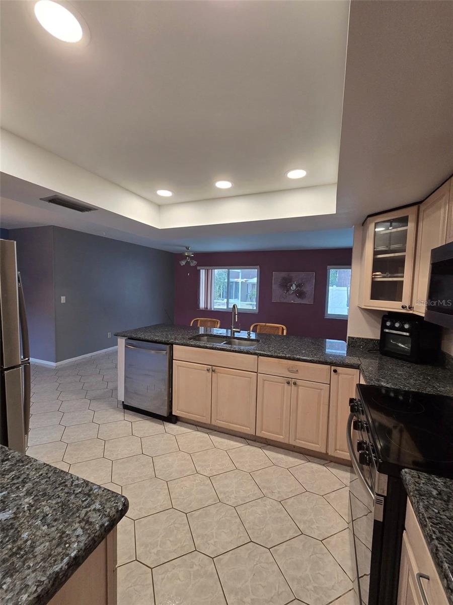 Image 4 of 19 For 4425 Black Fox Drive