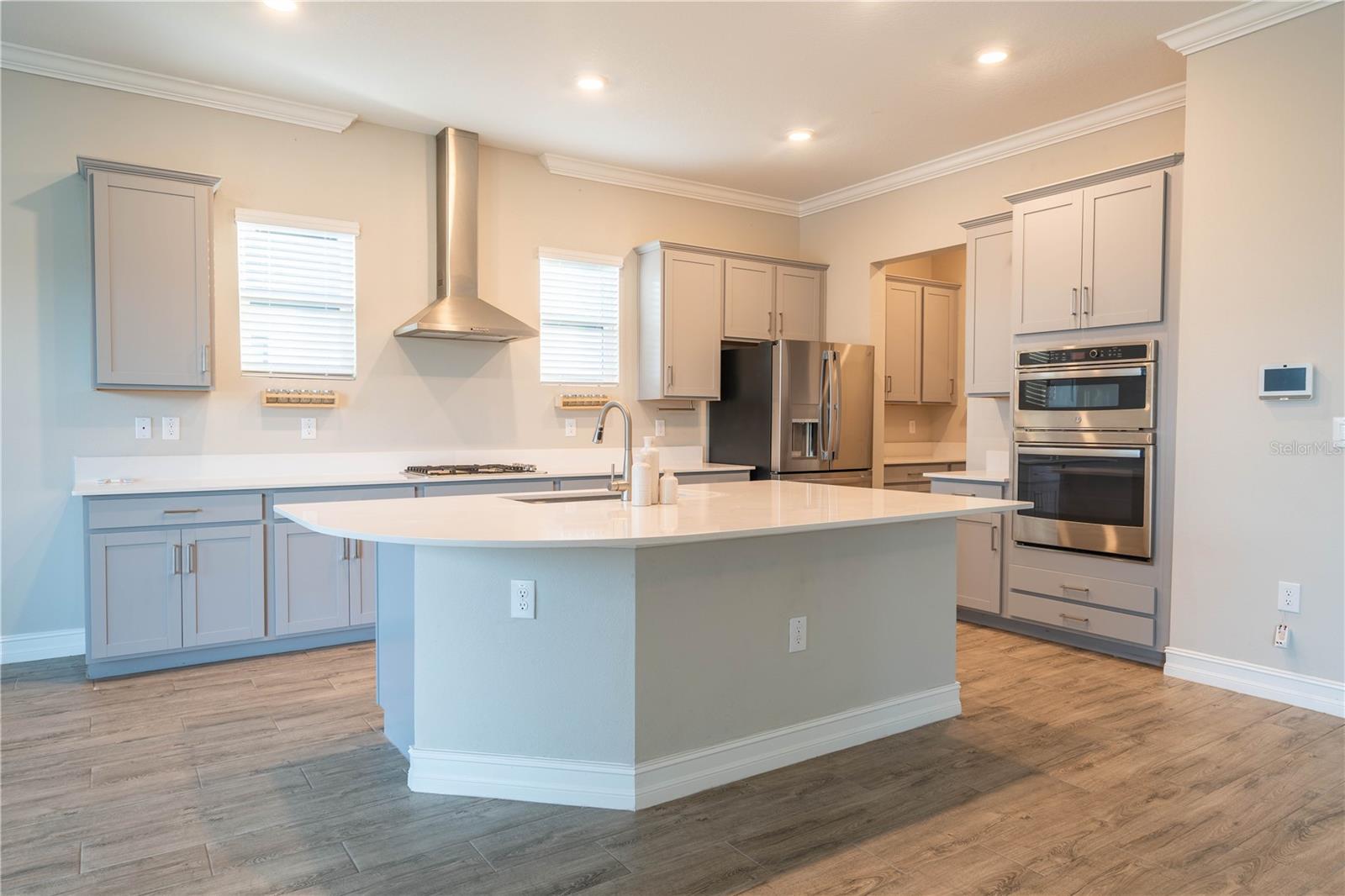 Image 13 of 43 For 21396 Snowy Orchid Terrace