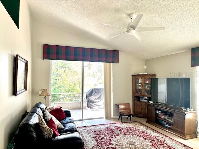 Image 13 of 38 For 2955 Sabel Oak Place