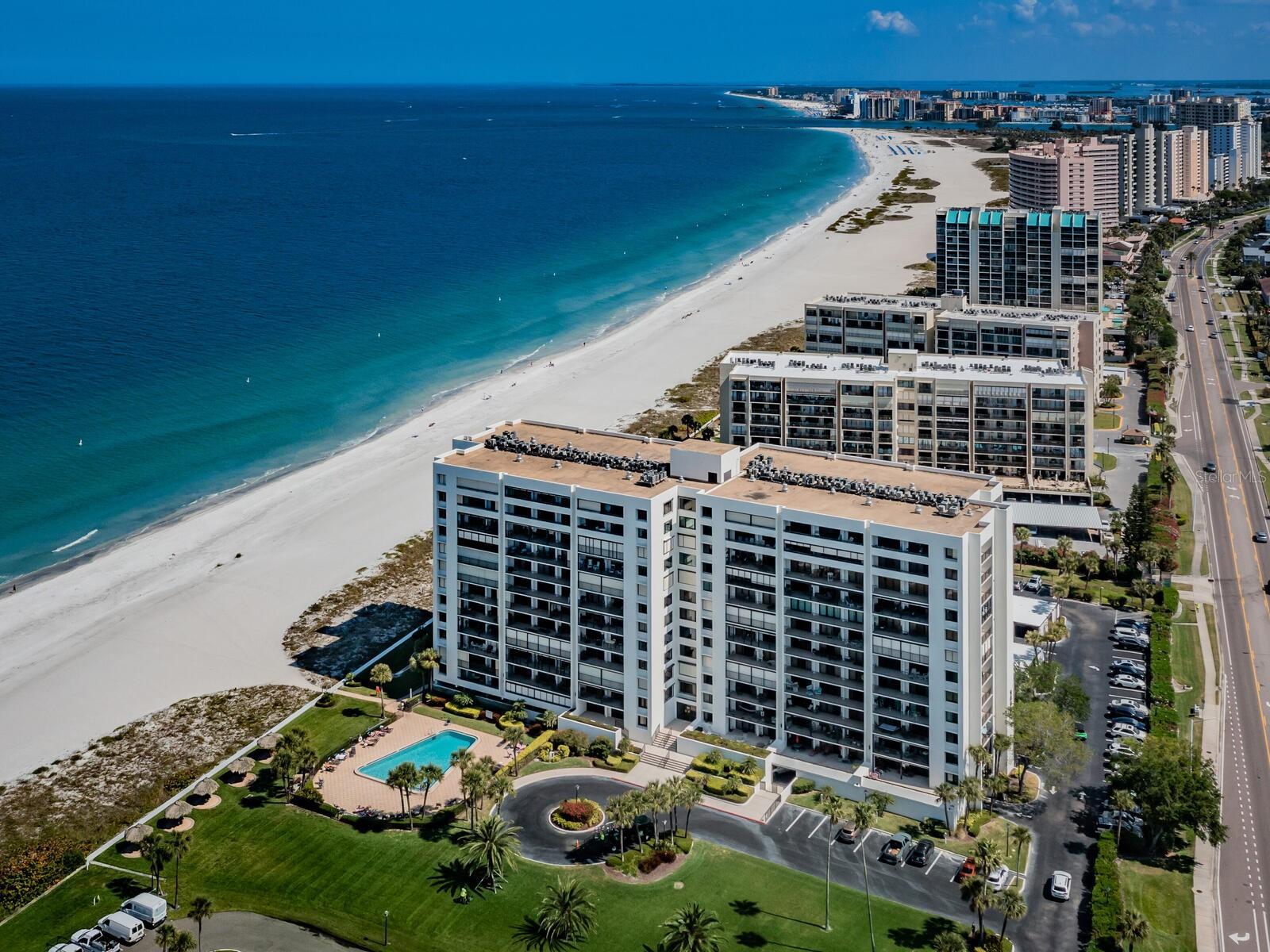 Listing photo id 2 for 1460 Gulf Boulevard 509