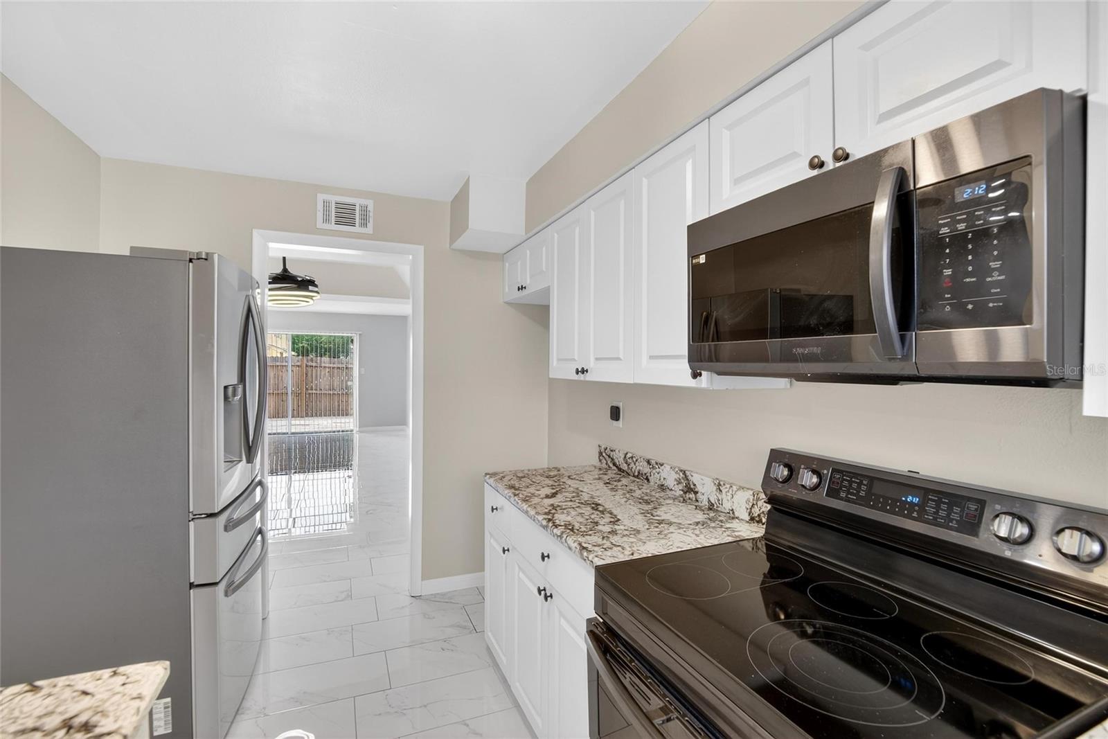 Image 11 of 43 For 7616 La Mesita Court 7616