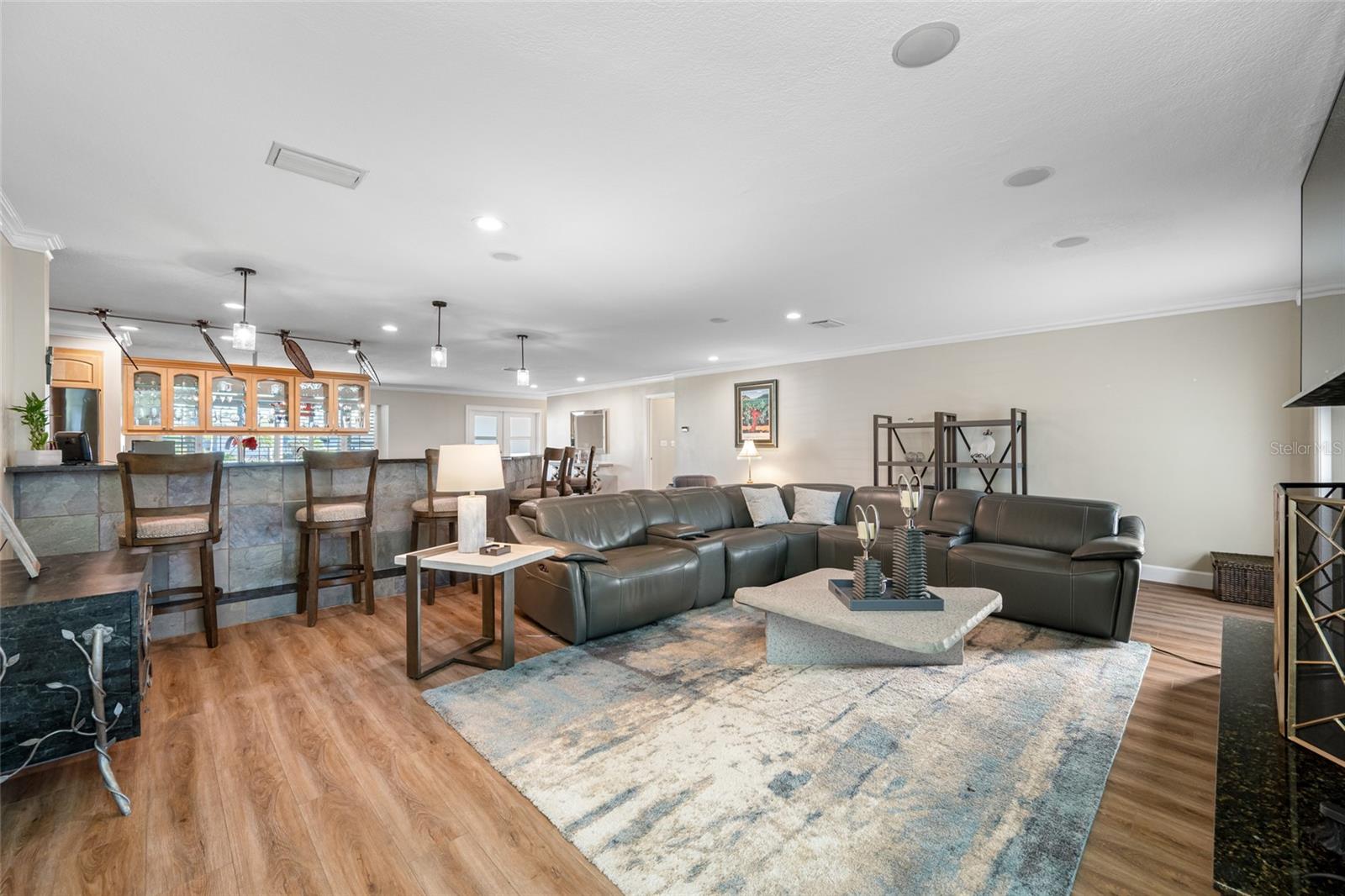 Image 19 of 63 For 1101 80th Street Court S