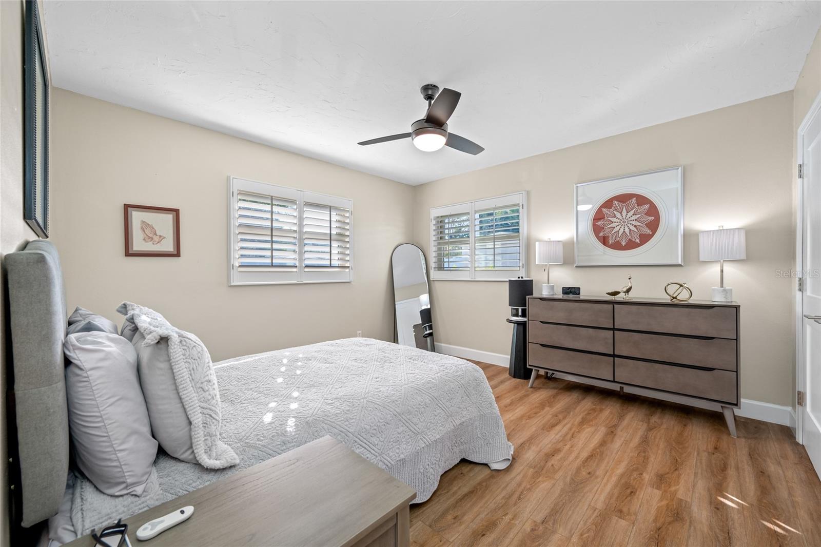 Image 31 of 63 For 1101 80th Street Court S