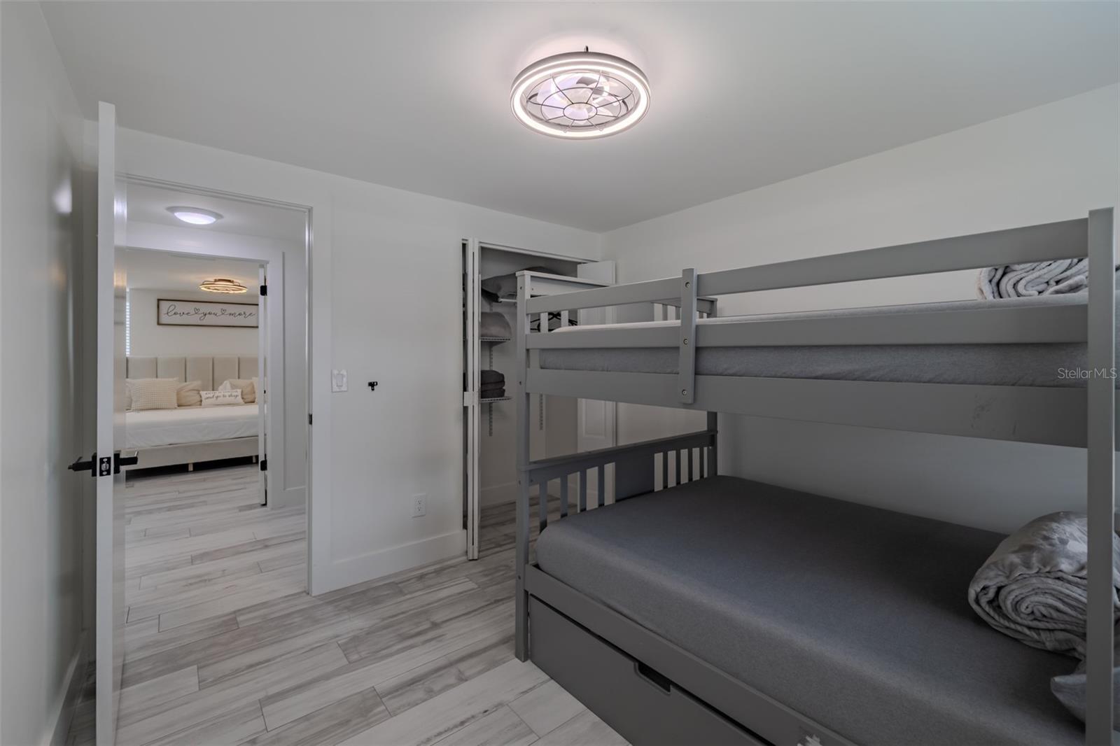 Image 17 of 64 For 23700 Lake Hills Drive