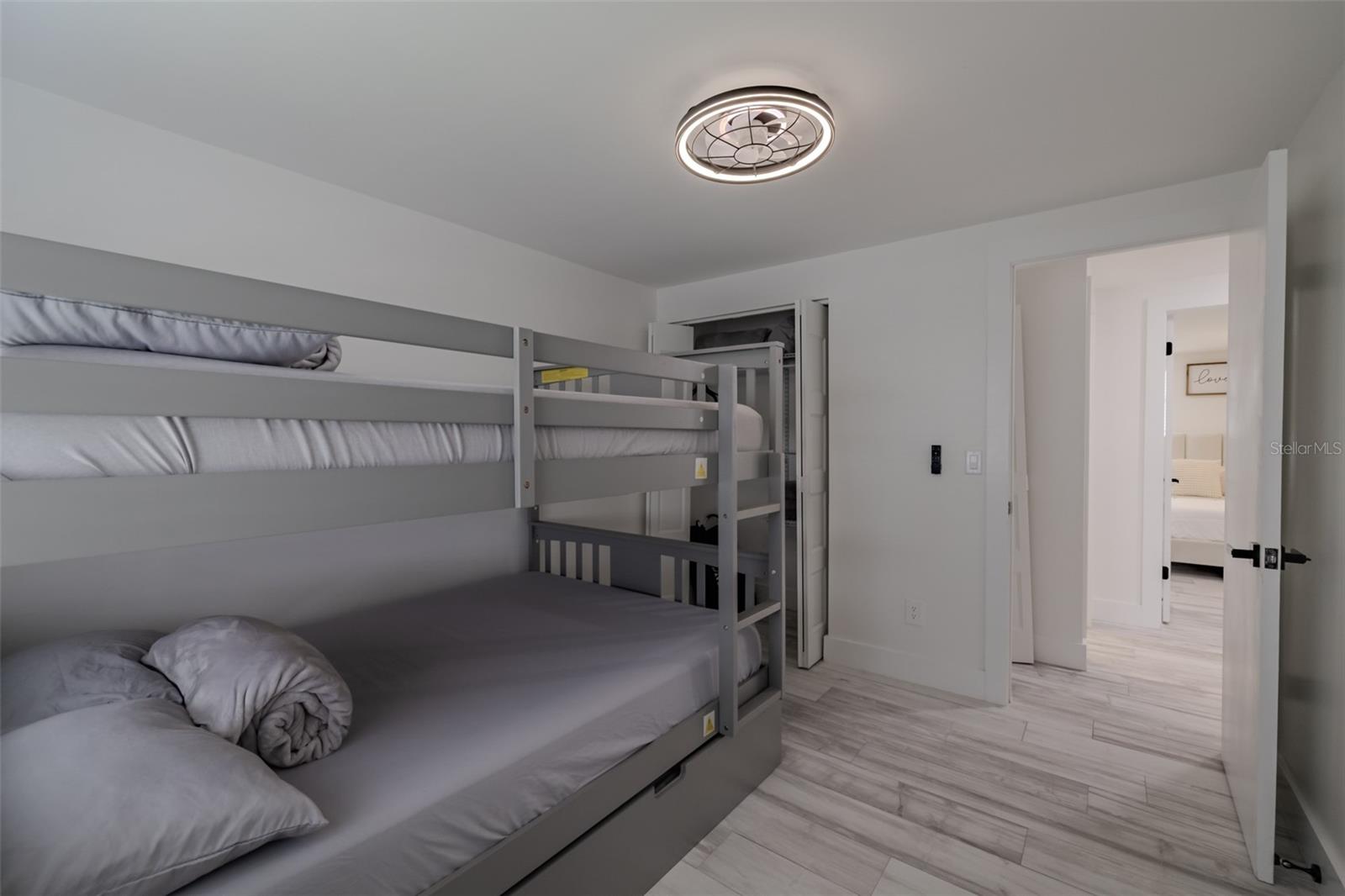 Image 21 of 64 For 23700 Lake Hills Drive