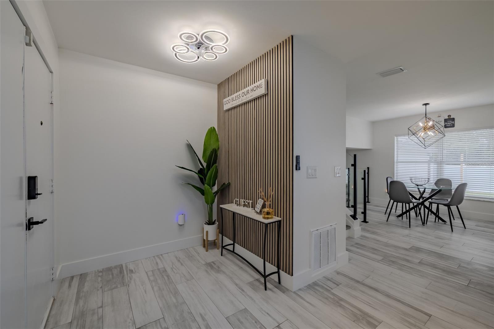 Image 9 of 64 For 23700 Lake Hills Drive