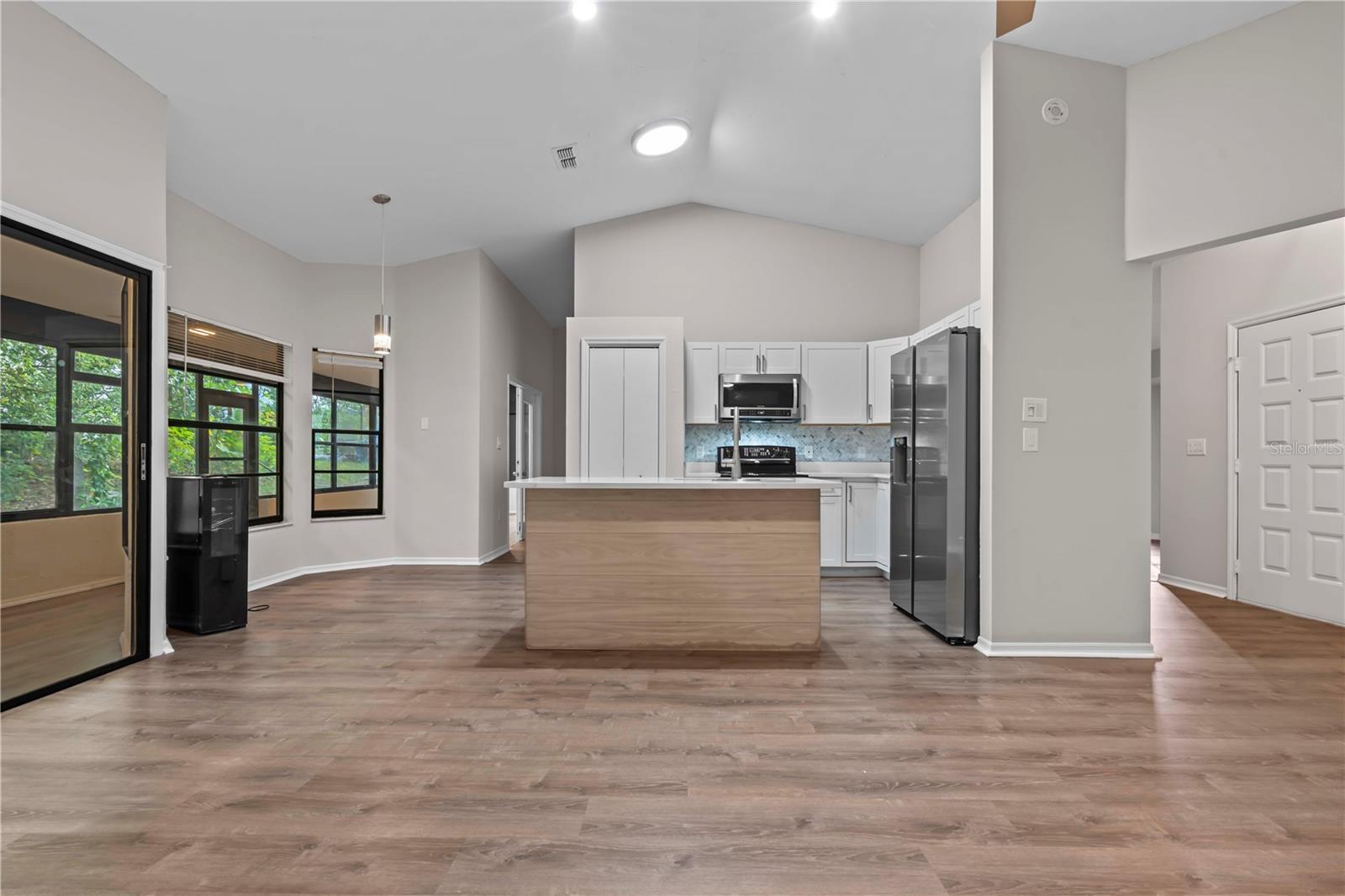 Image 13 of 47 For 5432 Birchwood Road