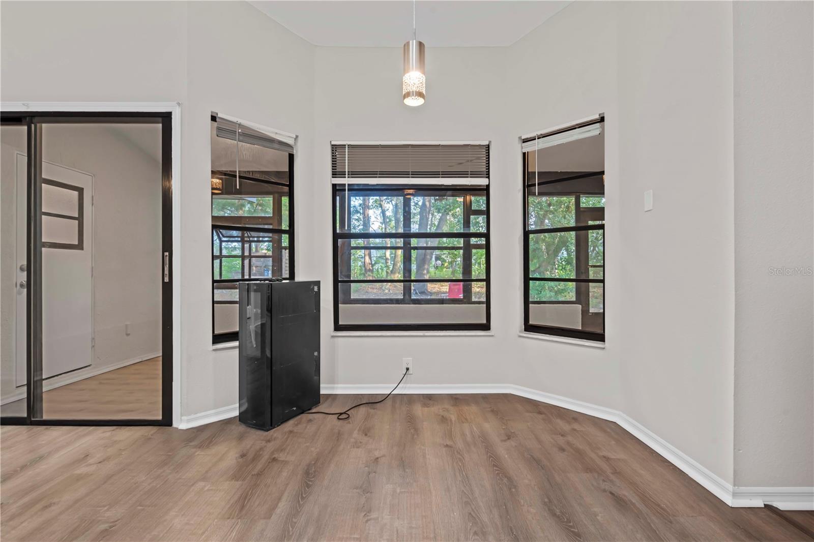 Image 25 of 47 For 5432 Birchwood Road