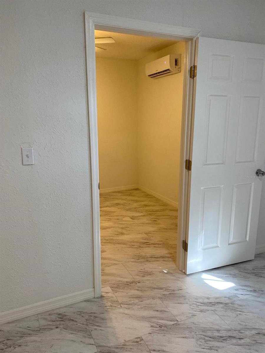 Image 43 of 47 For 5432 Birchwood Road