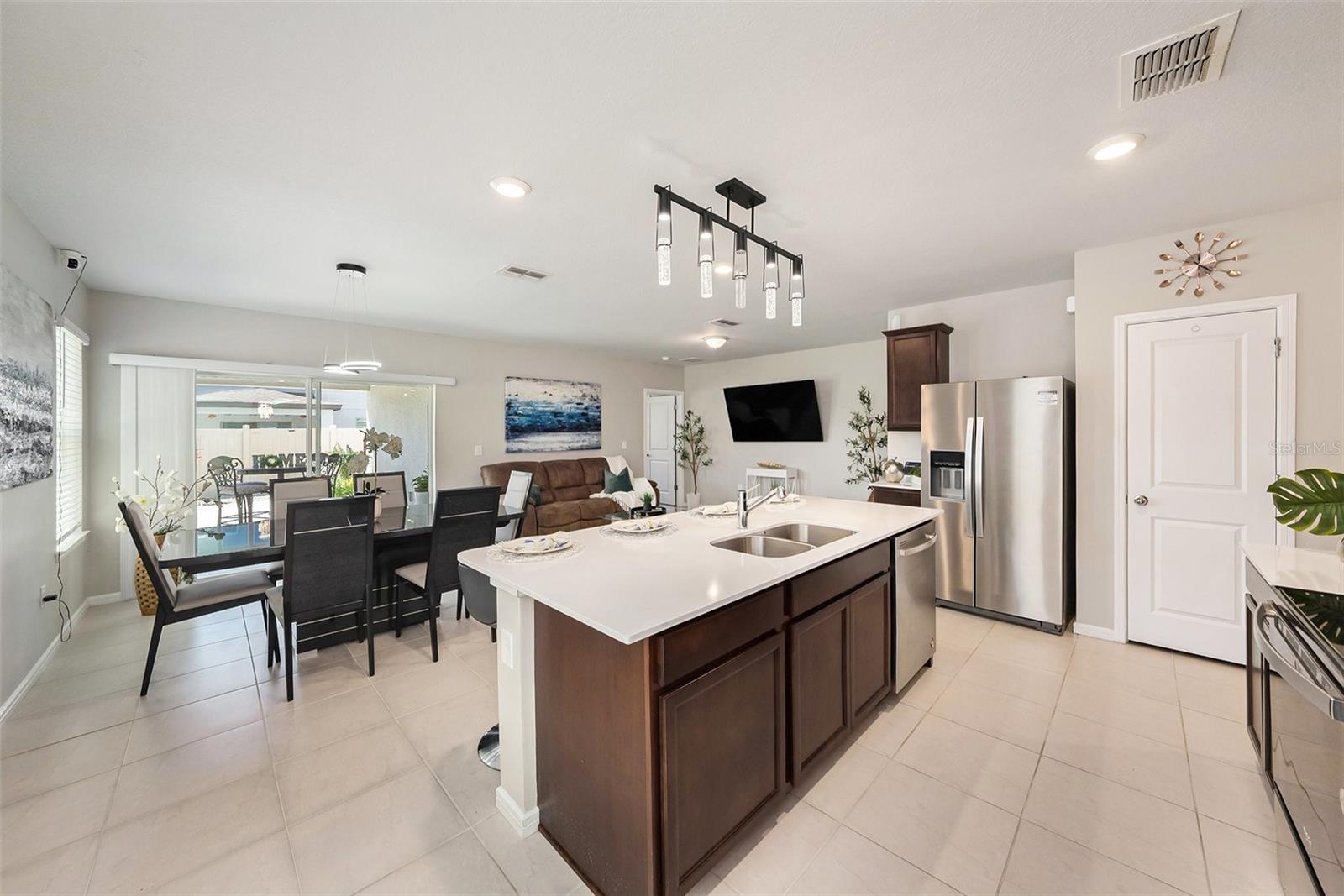 Image 11 of 34 For 30364 Marquette Avenue