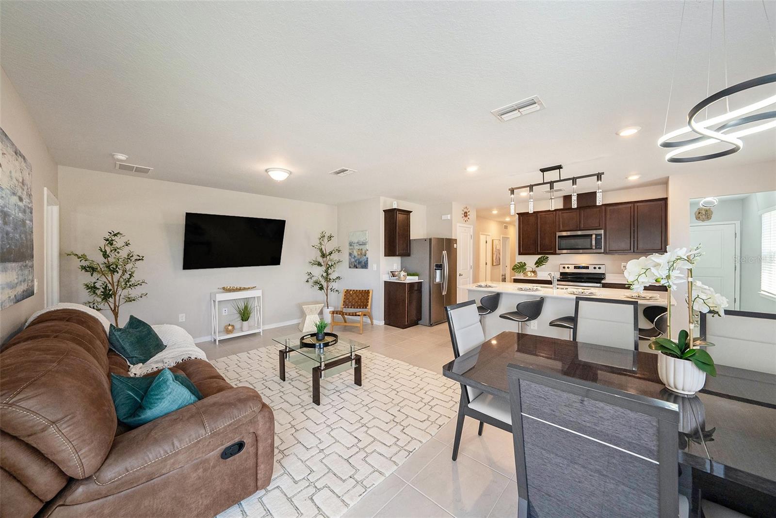 Image 8 of 34 For 30364 Marquette Avenue