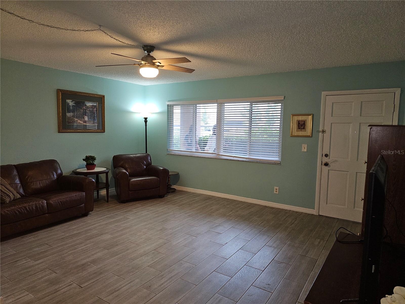 Image 3 of 28 For 2525 Bay Drive C12