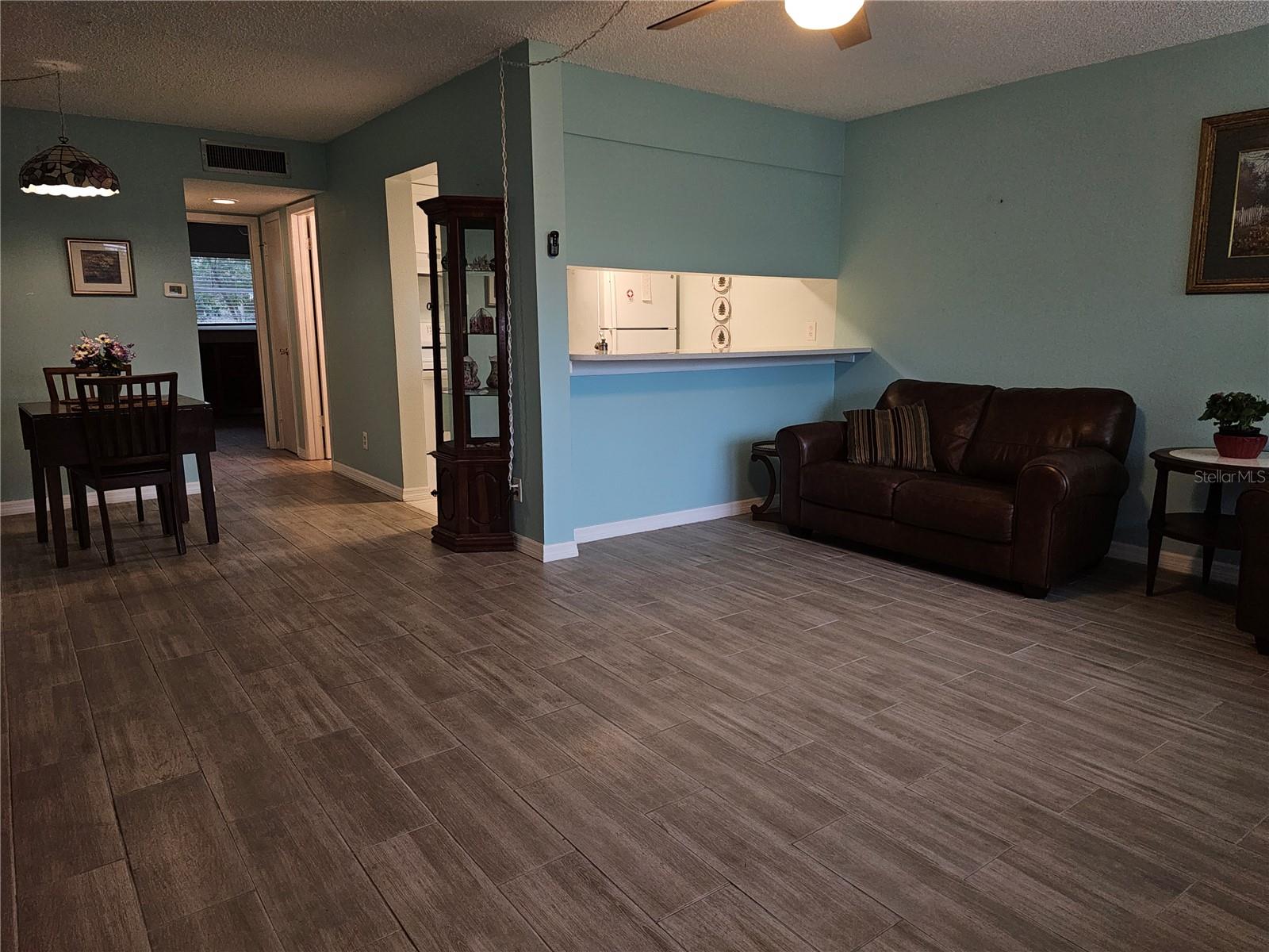 Image 6 of 28 For 2525 Bay Drive C12