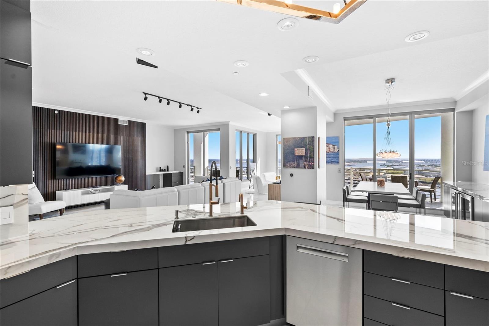 Image 21 of 61 For 449 12th Street 2602