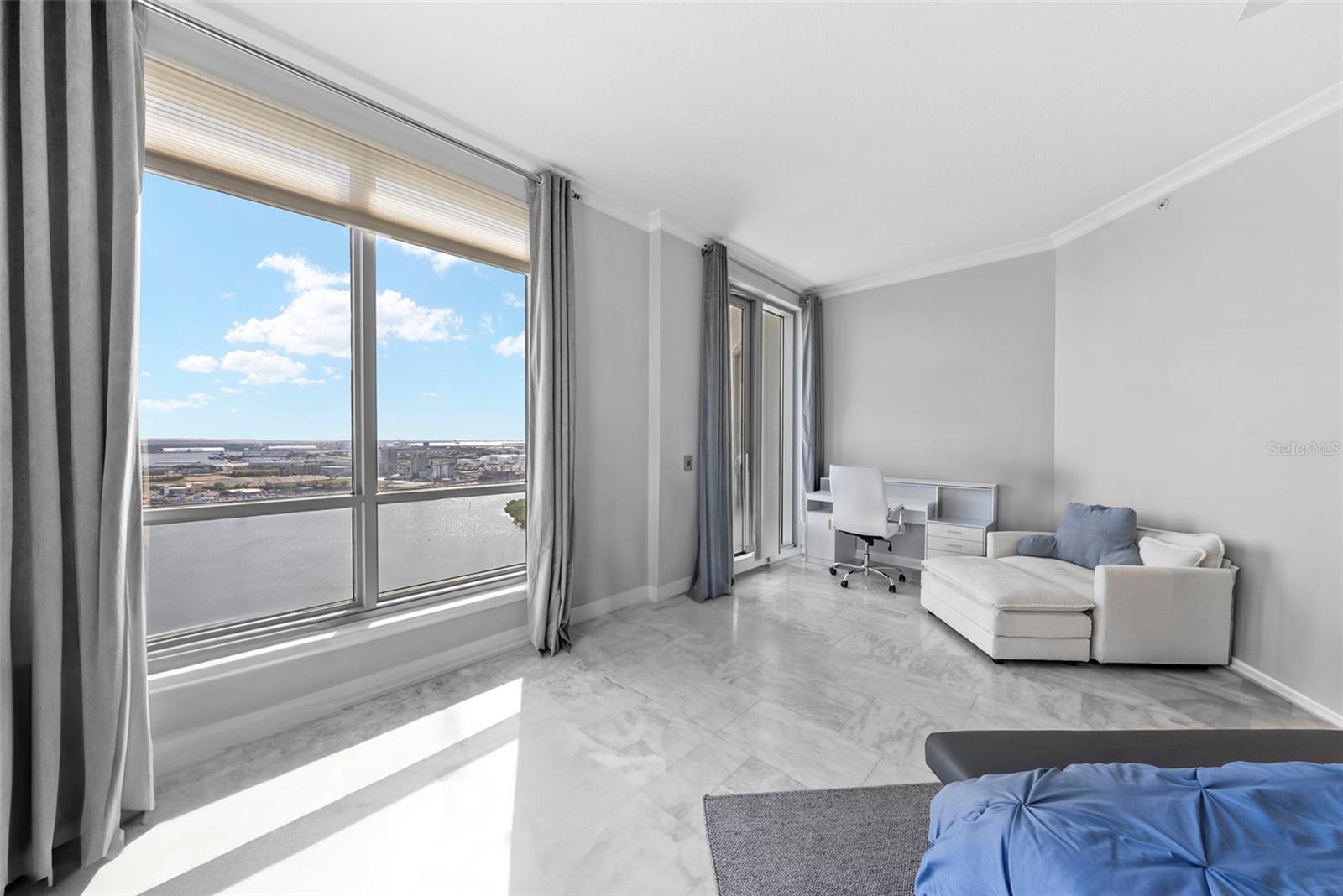 Image 32 of 61 For 449 12th Street 2602