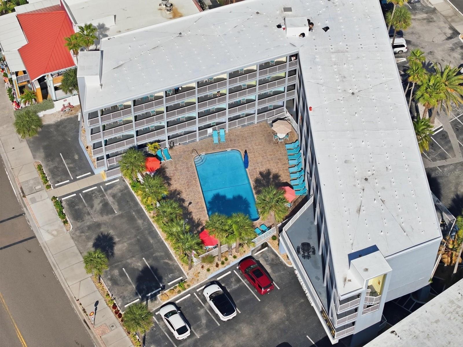 Image 25 of 42 For 445 Gulfview Boulevard 113