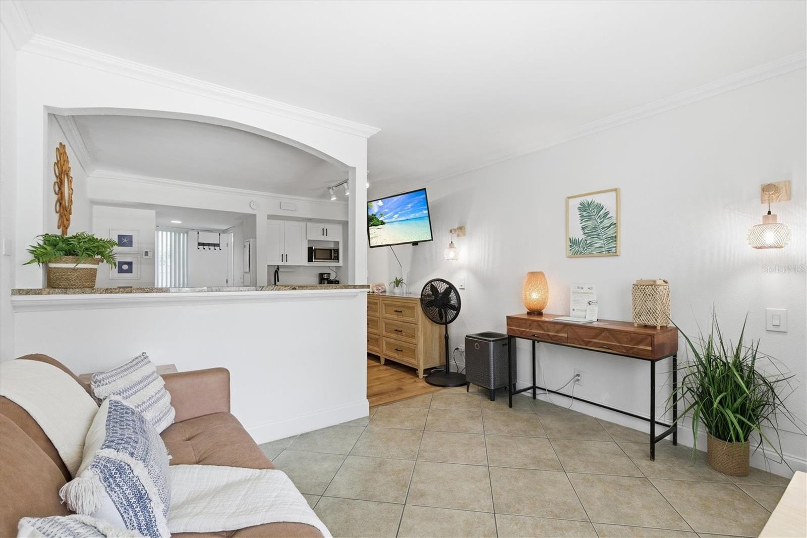 Image 6 of 42 For 445 Gulfview Boulevard 113