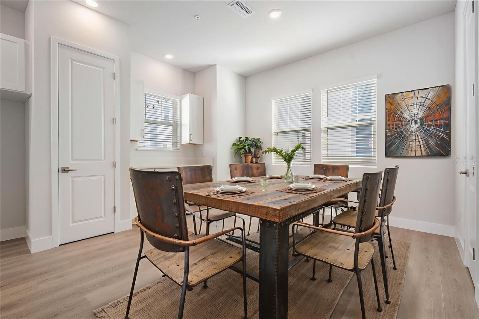 Image 13 of 31 For 6605 Nebraska Avenue 6