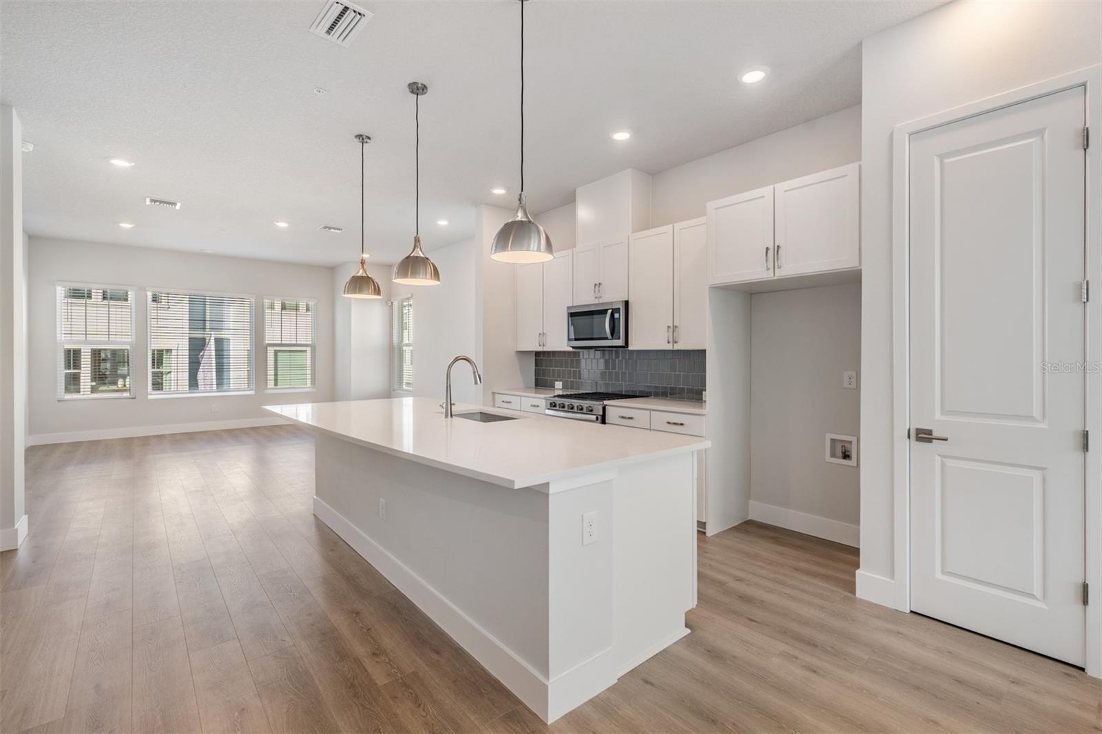 Image 15 of 31 For 6605 Nebraska Avenue 6