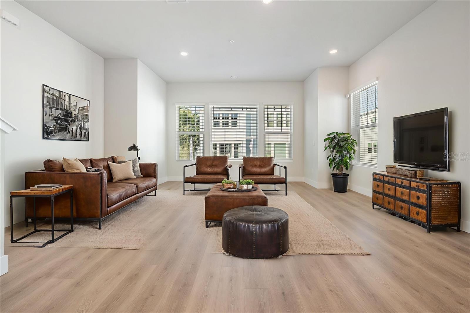 Image 19 of 31 For 6605 Nebraska Avenue 6