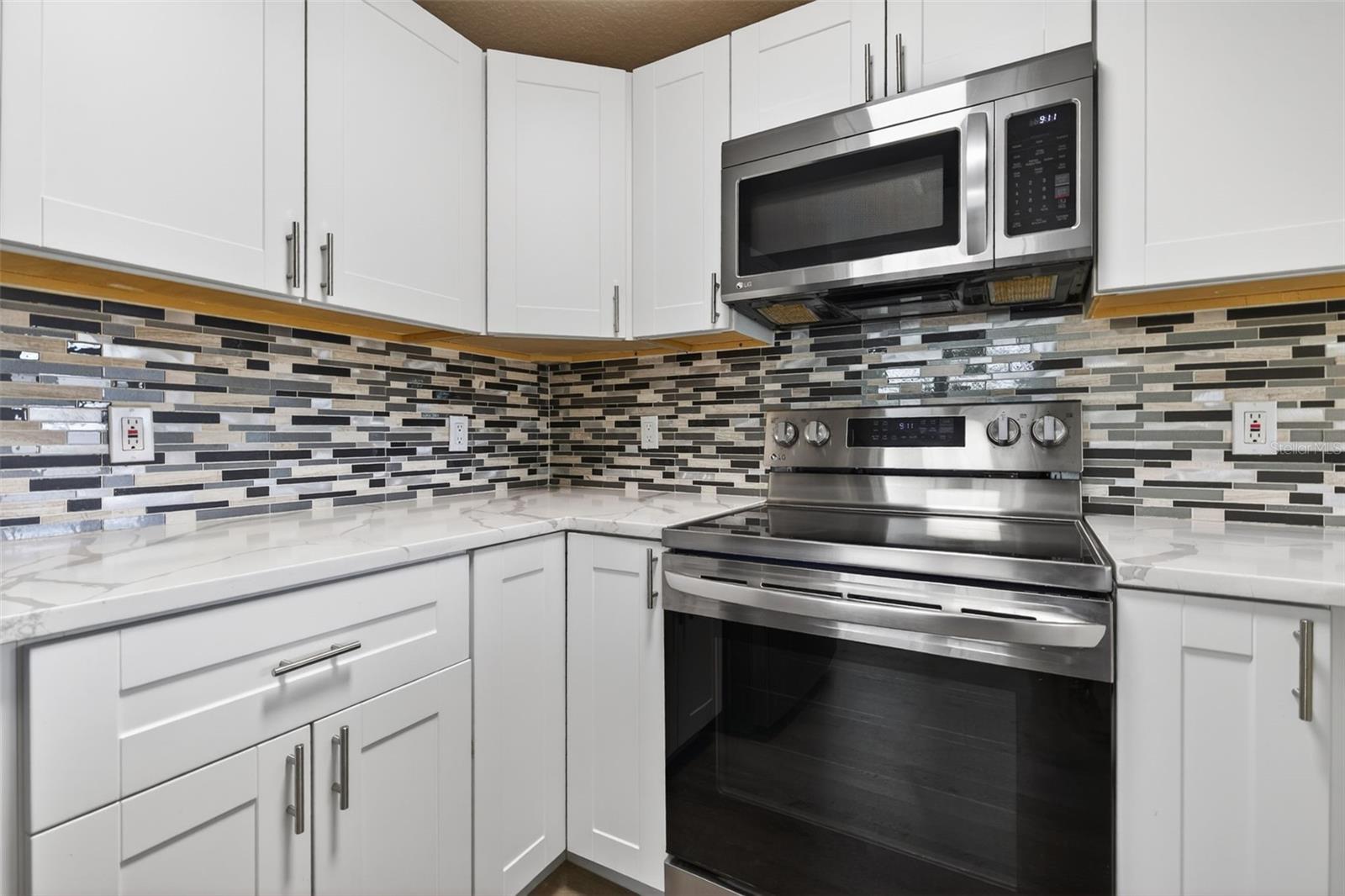 Image 9 of 35 For 4362 Tyler Circle N