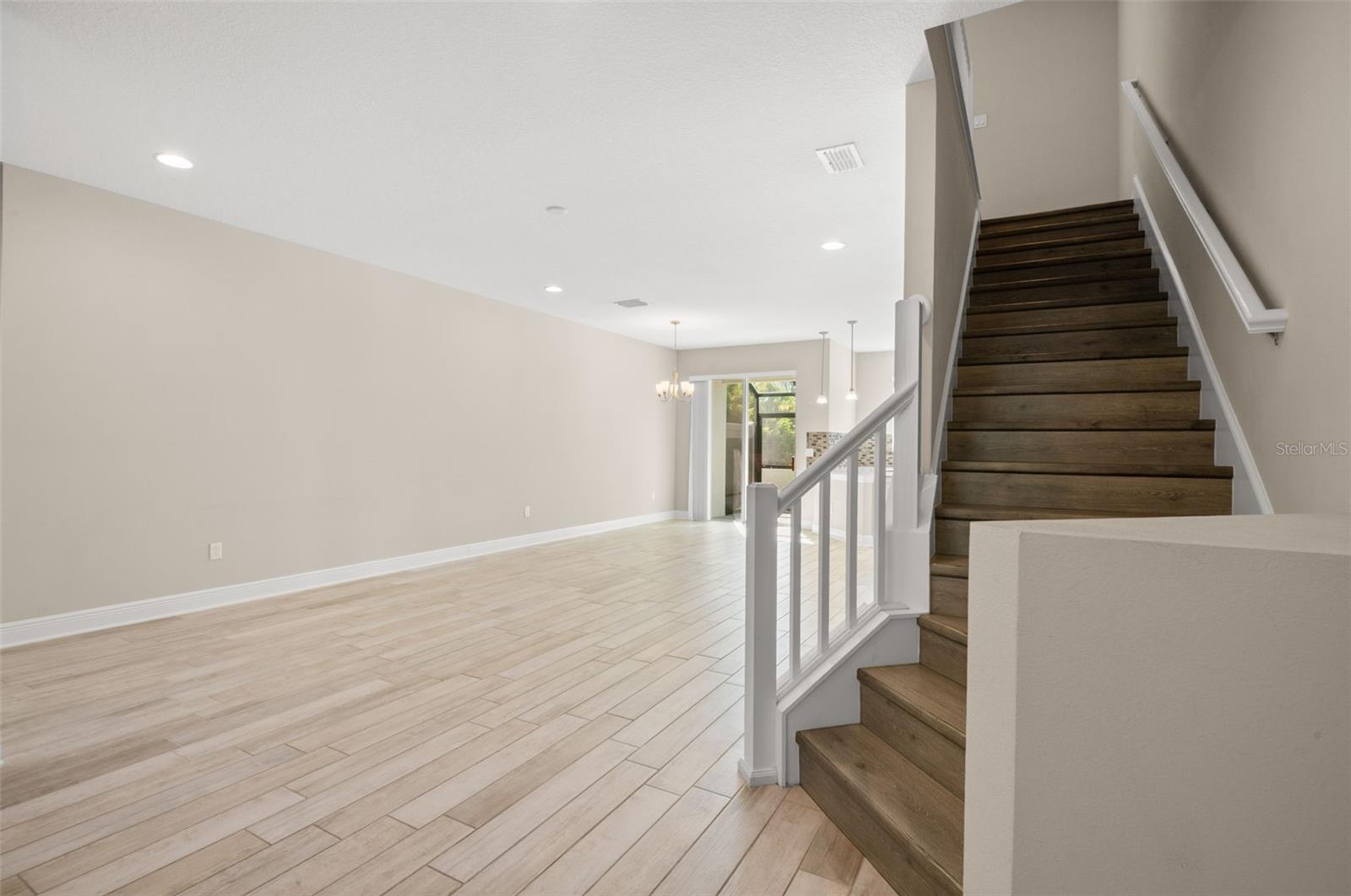 Image 8 of 30 For 2427 Foggy Creek Circle