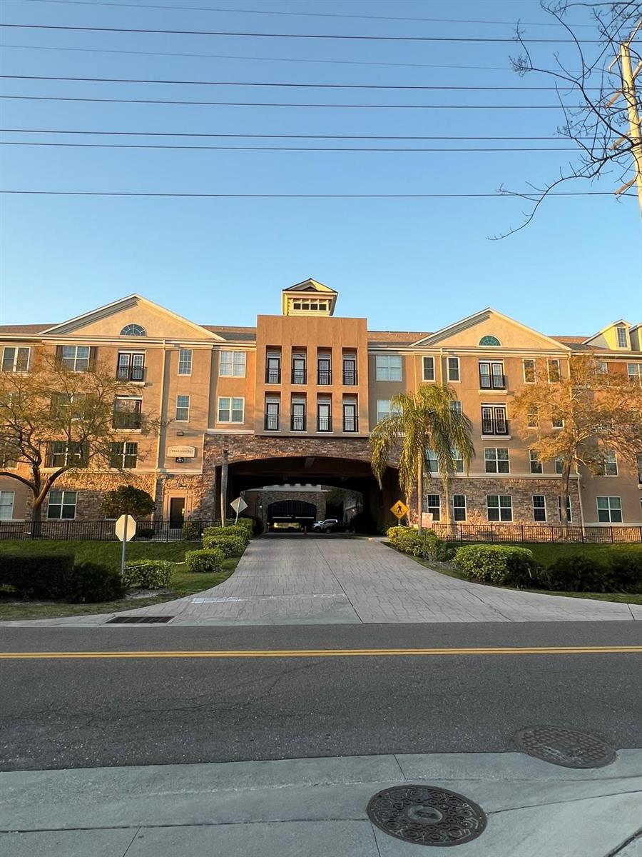 Image 2 of 25 For 4221 Spruce Street 2222