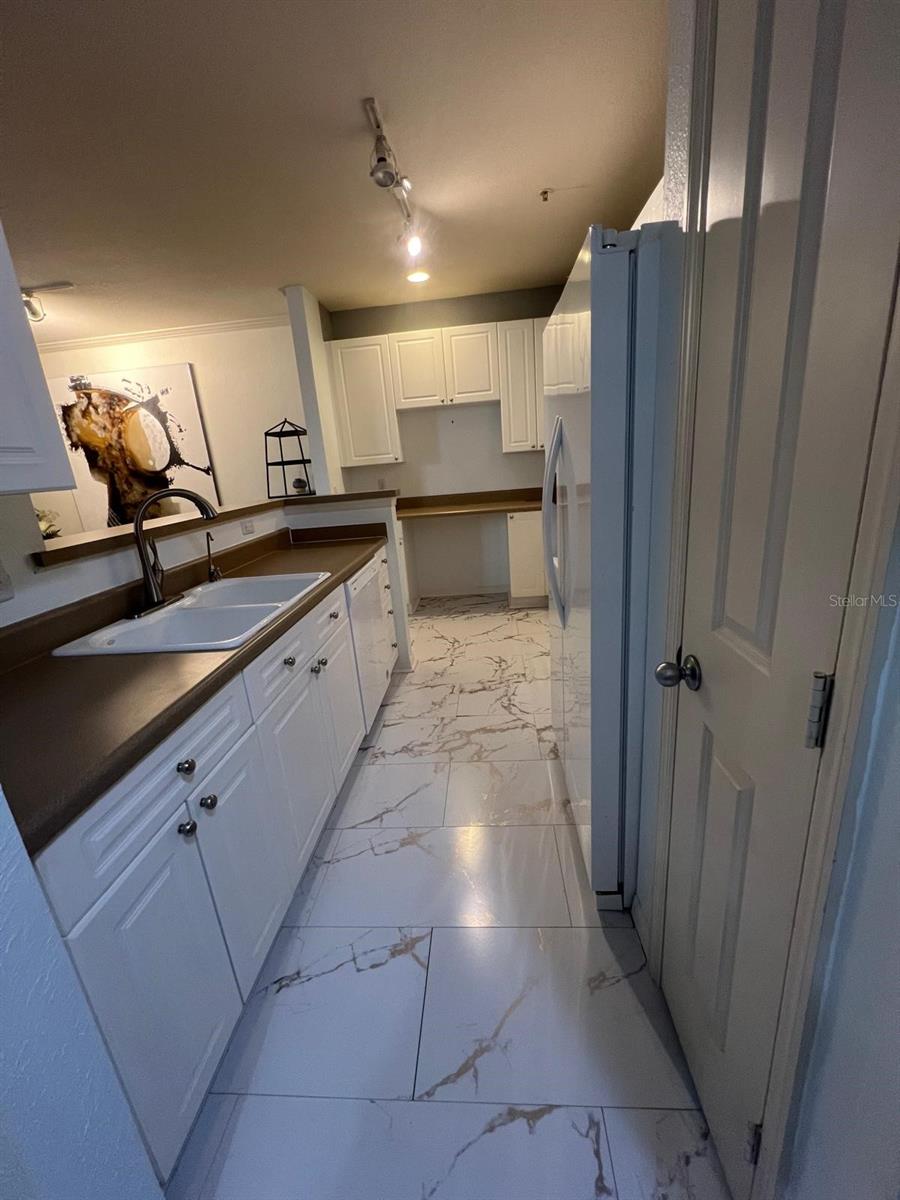 Image 20 of 25 For 4221 Spruce Street 2222