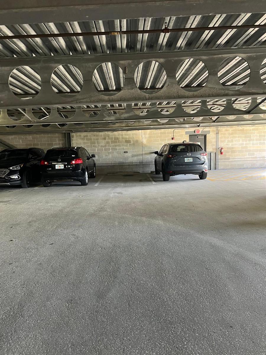 Image 5 of 25 For 4221 Spruce Street 2222