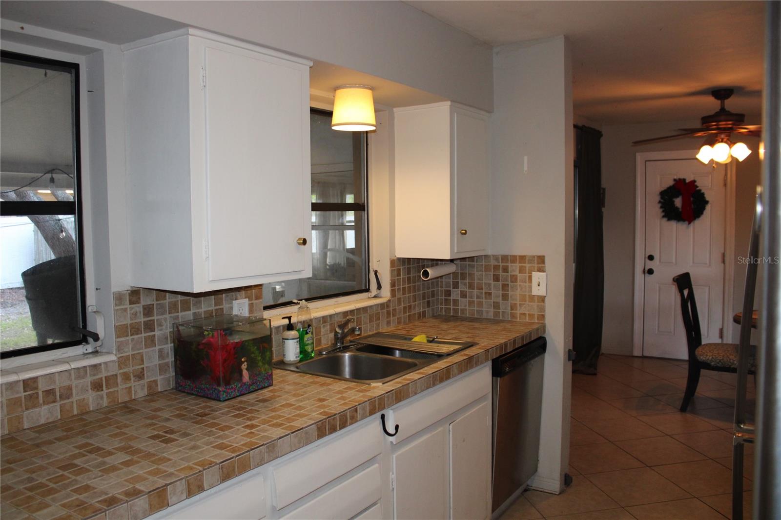 Image 10 of 28 For 11364 79th Avenue