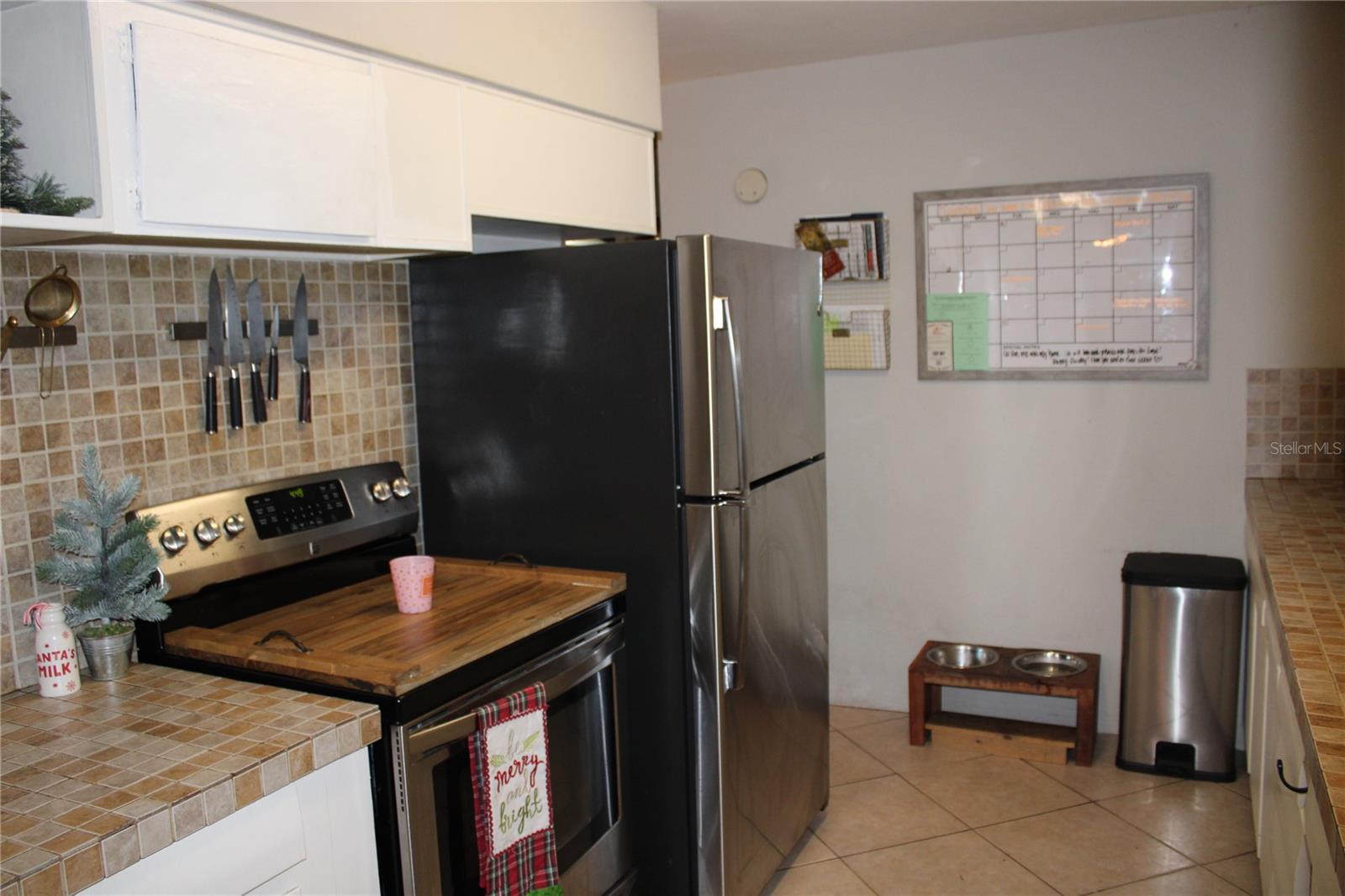 Image 12 of 28 For 11364 79th Avenue