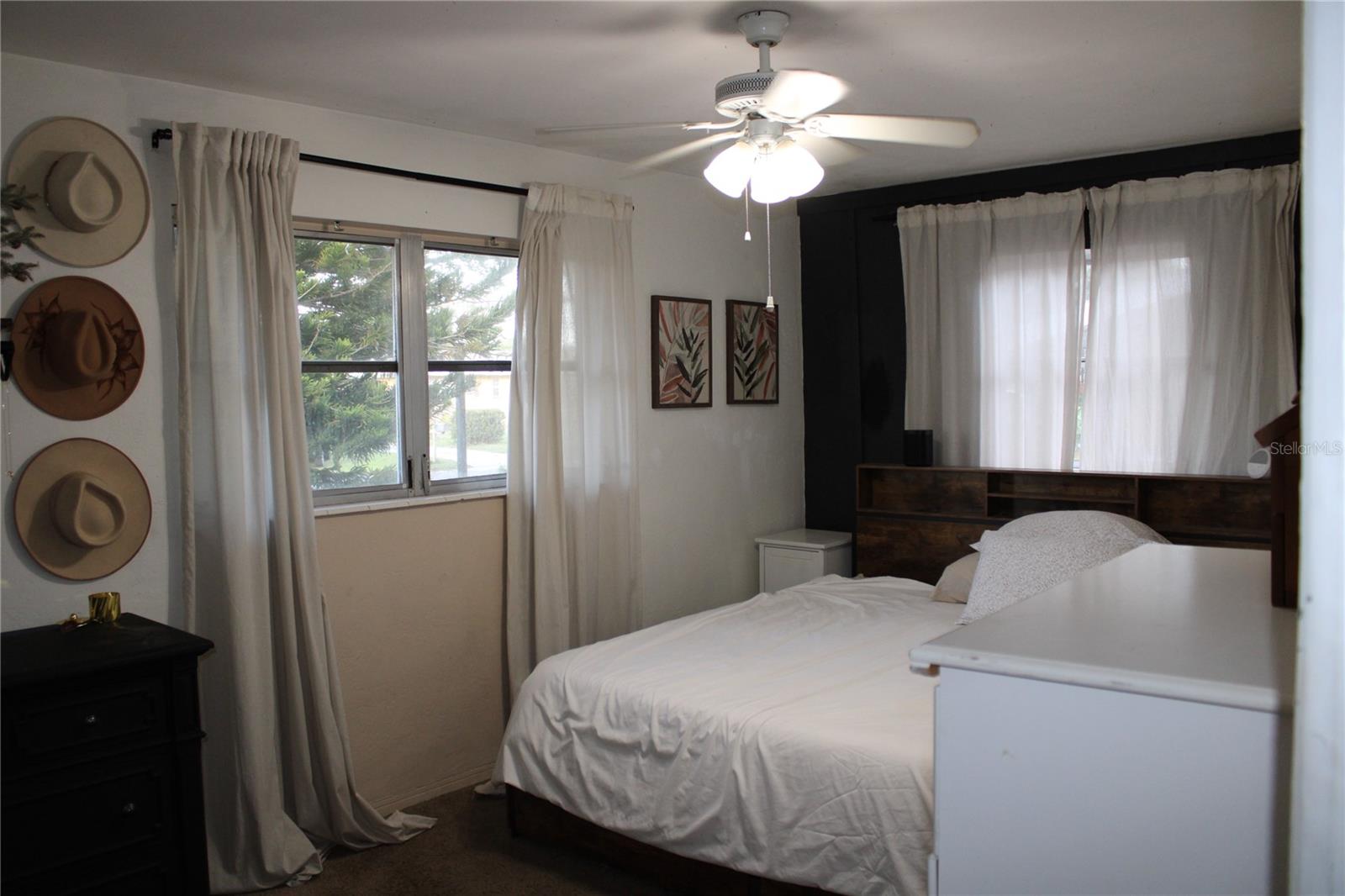 Image 13 of 28 For 11364 79th Avenue