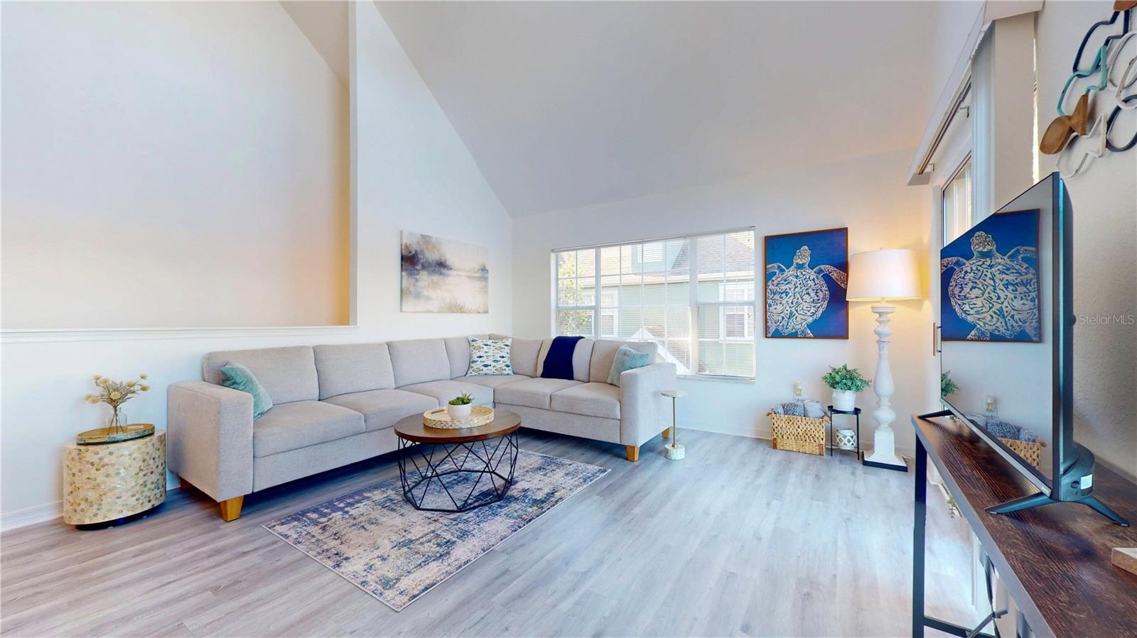 Image 10 of 49 For 9554 Lake Chase Island Way 9554