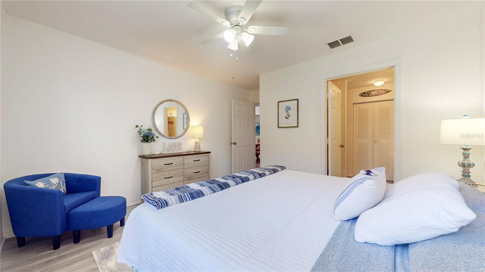 Image 29 of 49 For 9554 Lake Chase Island Way 9554