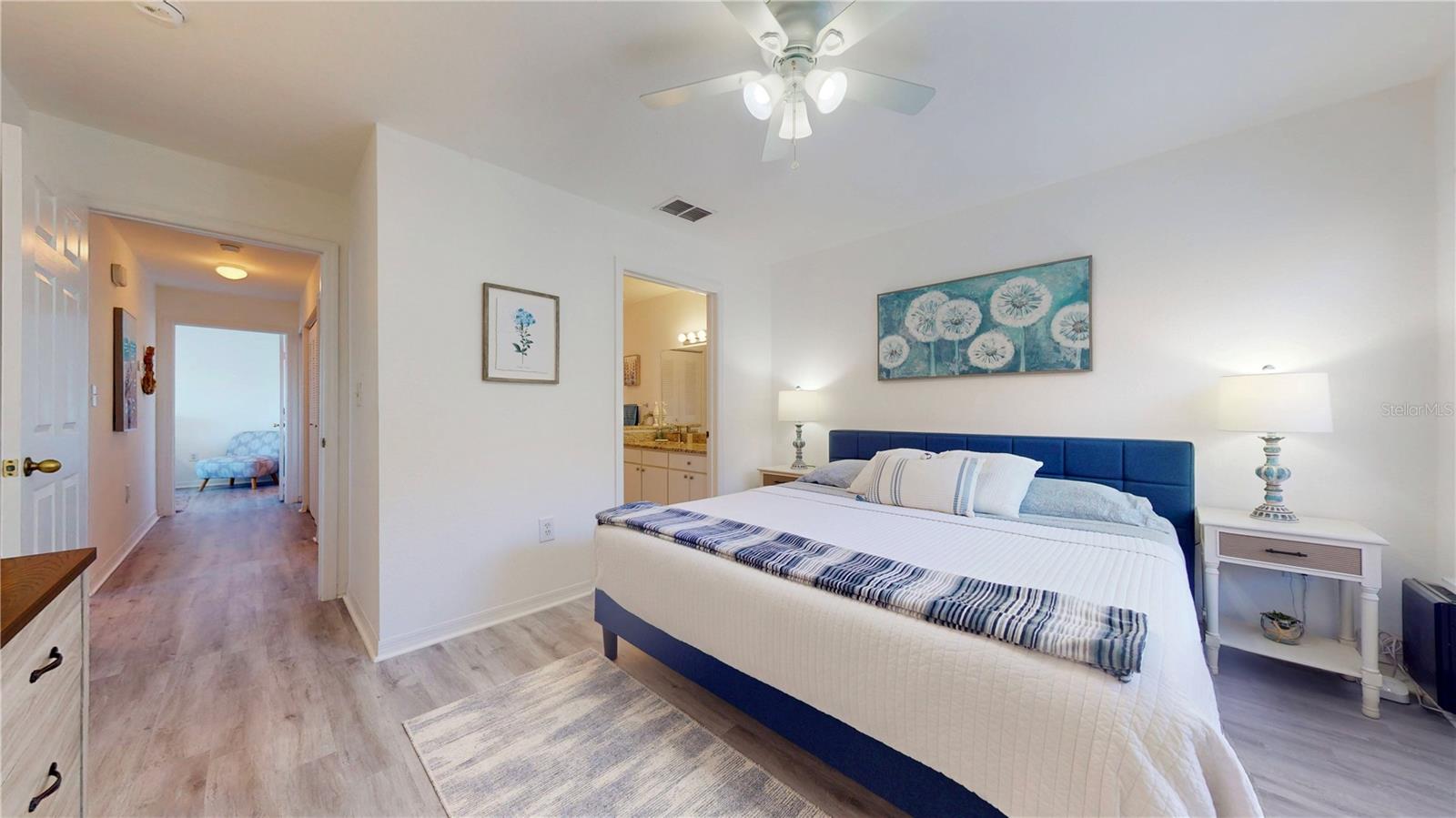 Image 31 of 49 For 9554 Lake Chase Island Way 9554