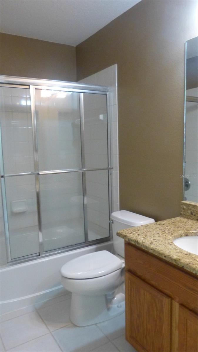 Image 12 of 14 For 12516 Kings Crossing Drive