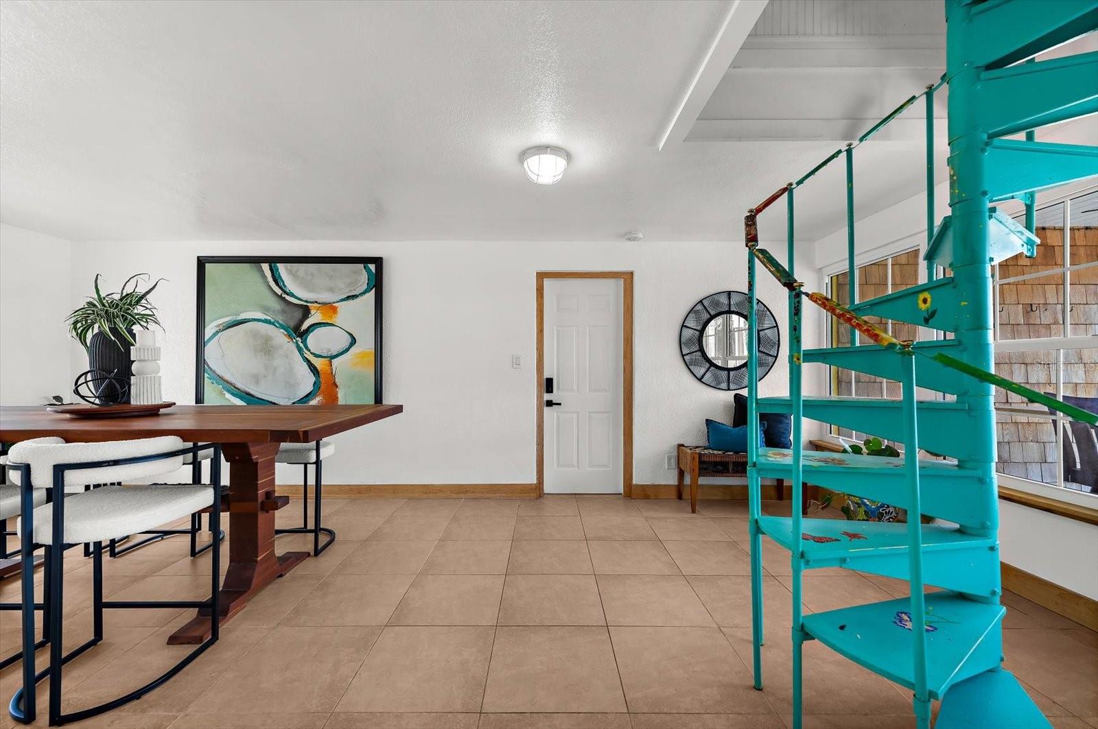 Image 18 of 78 For 628 Mayo Street