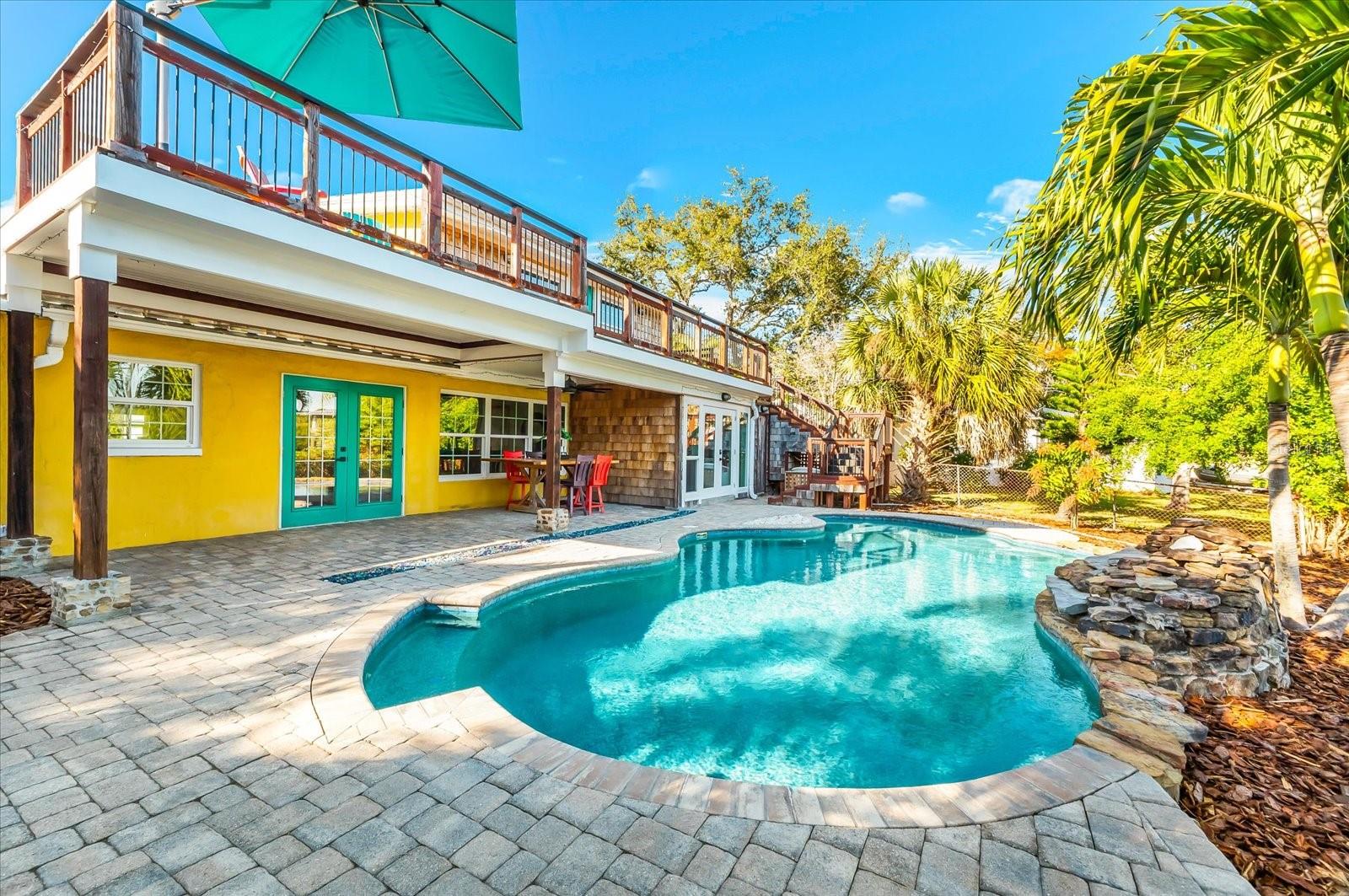 Image 42 of 78 For 628 Mayo Street