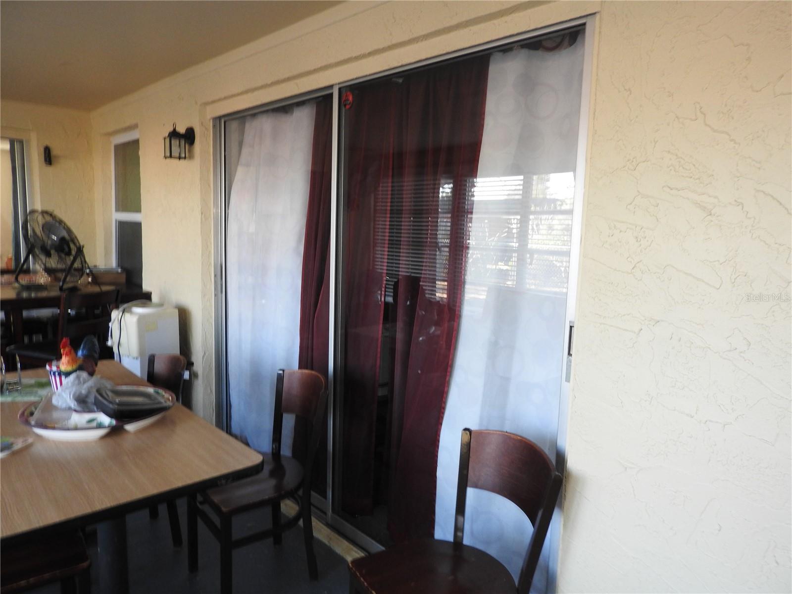 Listing photo id 33 for 1324 Viking Drive