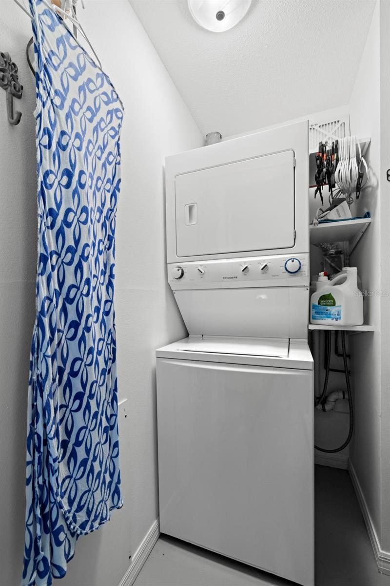 Image 24 of 34 For 300 Clyde Lane 106