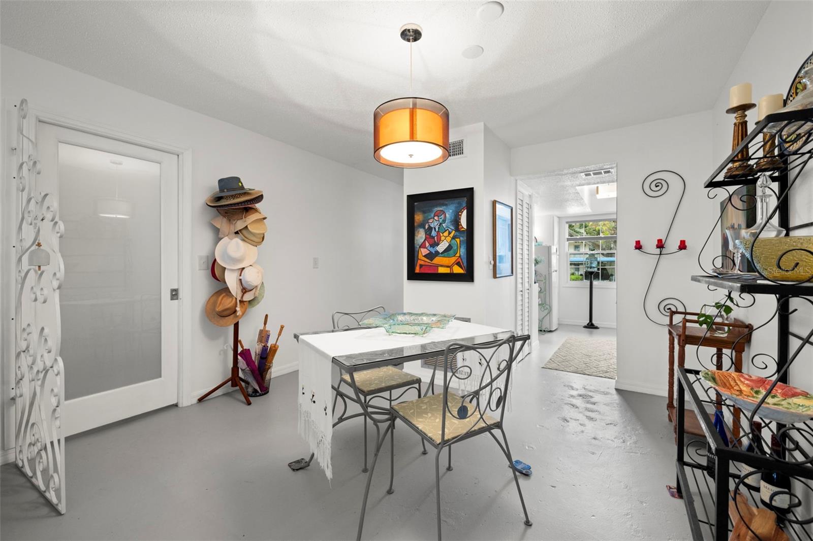 Image 8 of 34 For 300 Clyde Lane 106