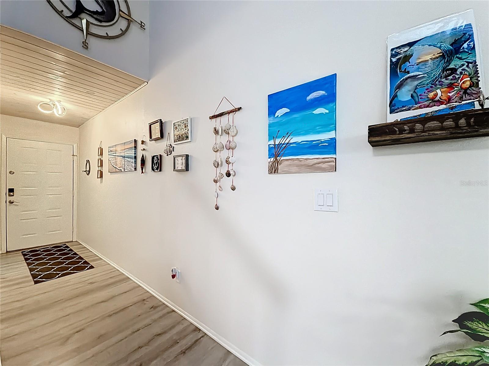 Image 5 of 43 For 502 Bough Avenue