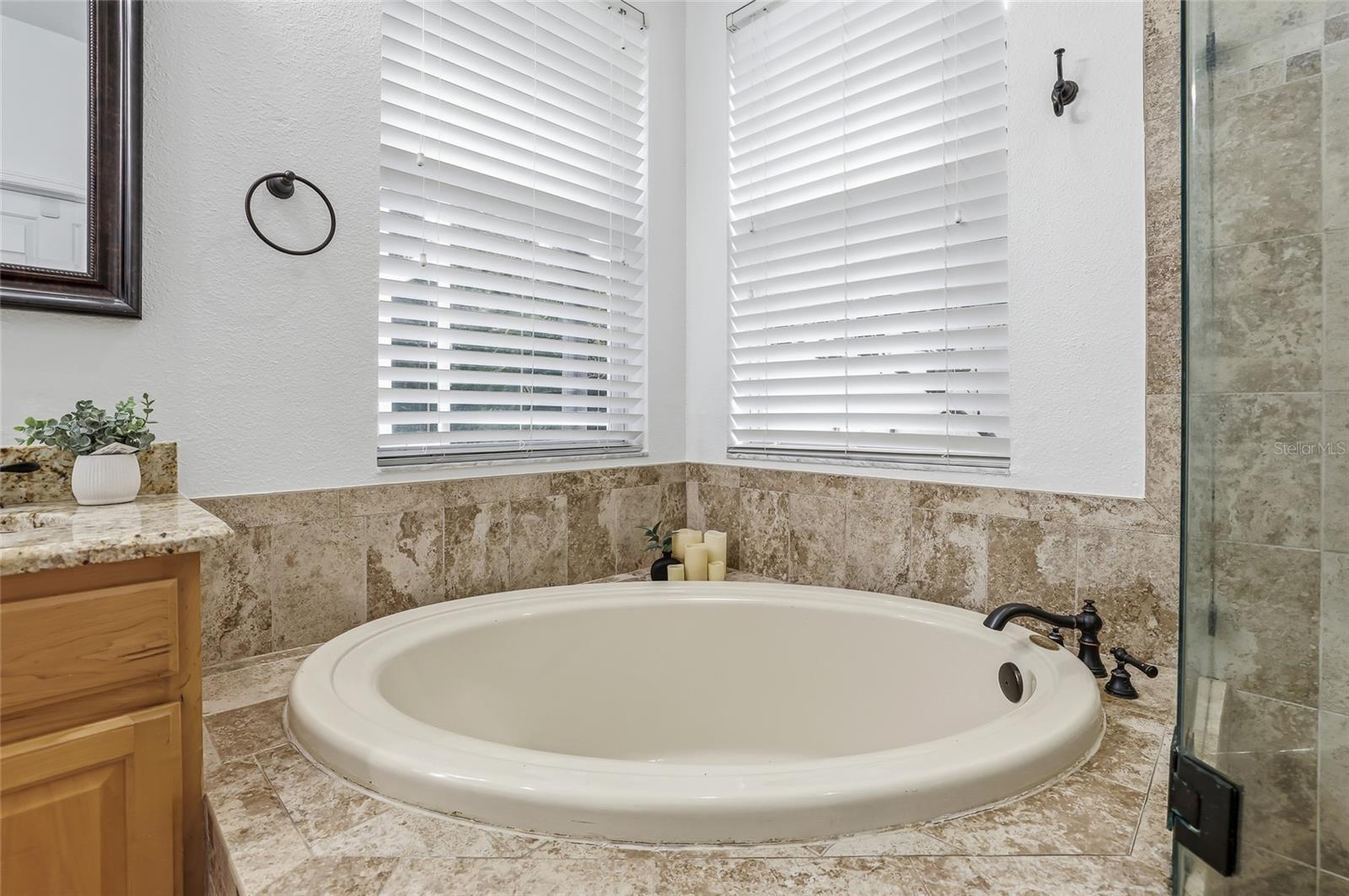 Image 27 of 57 For 10403 Applecross Lane