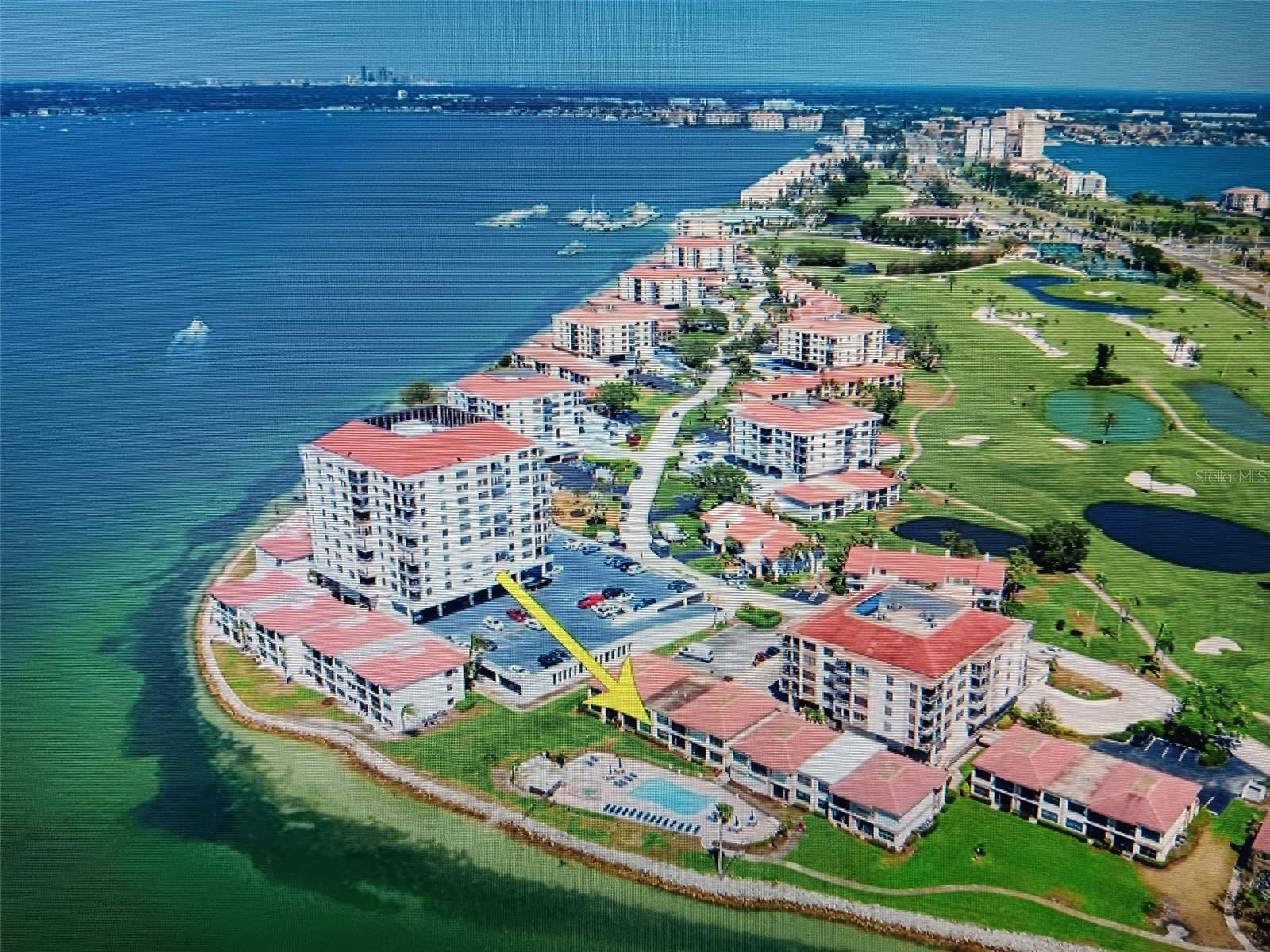 Image 5 of 14 For 6279 Sun Boulevard 103