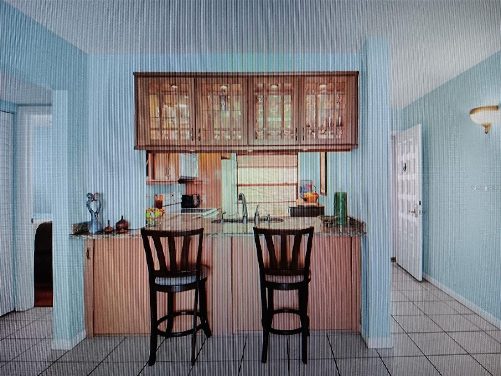 Image 9 of 14 For 6279 Sun Boulevard 103