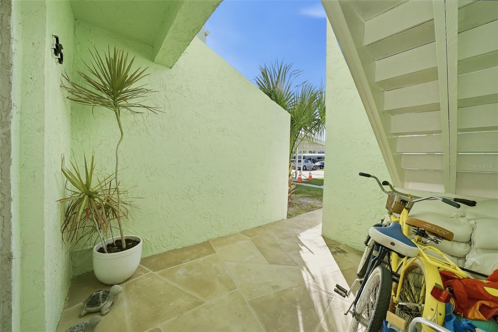 Image 28 of 86 For 1 Windrush Boulevard 35